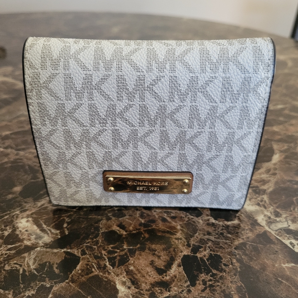 🎉HP🎉NWT!! Michael Kors Money Pieces Flap Card Wallet - Picture 3 of 14